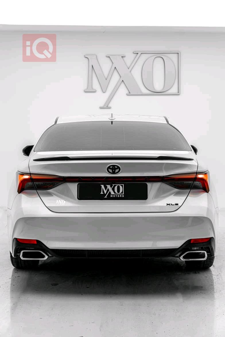 تۆیۆتا ئەڤەلۆن